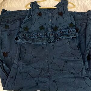 Wrap pants and crop top